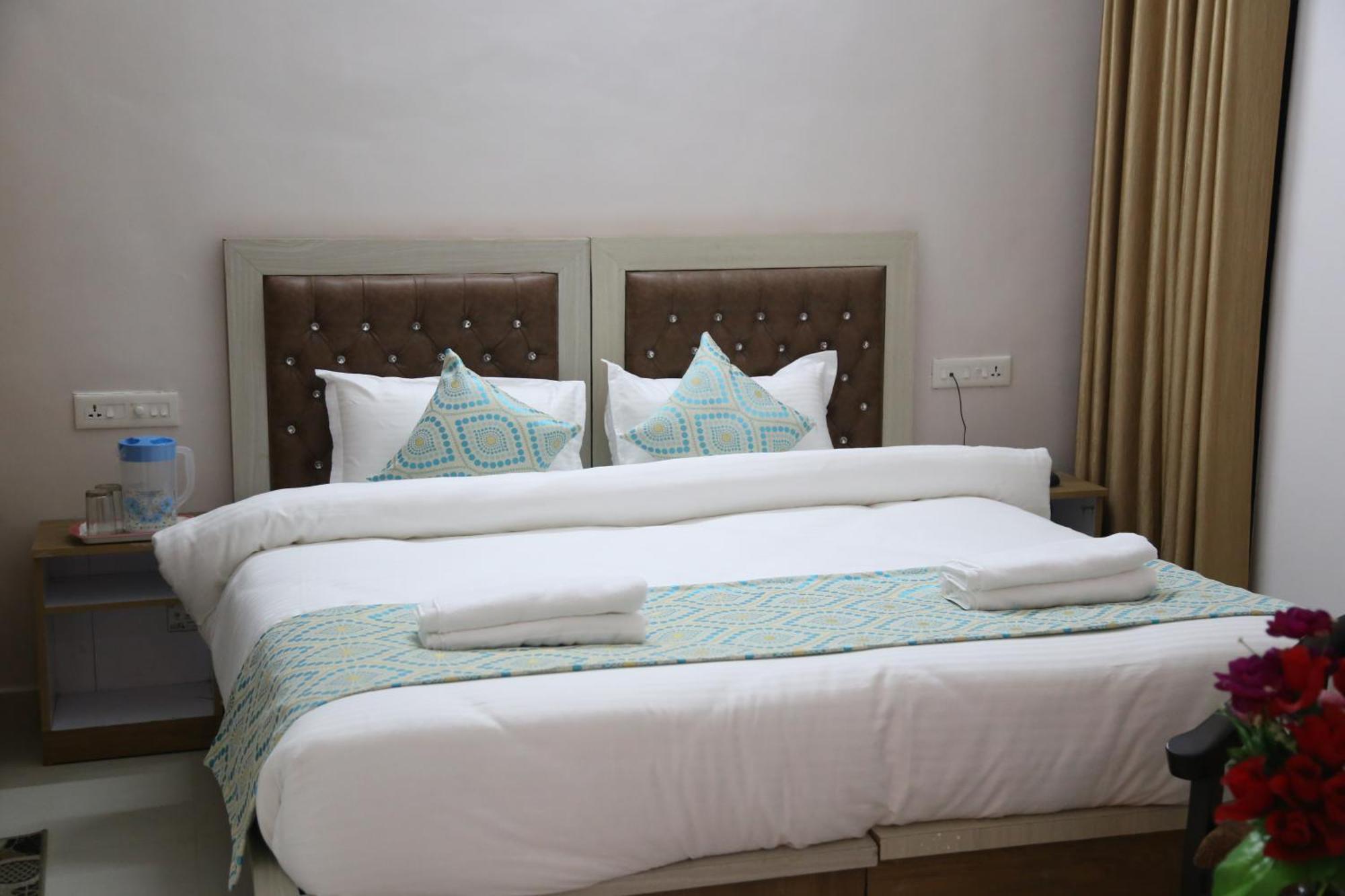 Hotel Yog Tapovan- Rafting Available Rishīkesh Εξωτερικό φωτογραφία