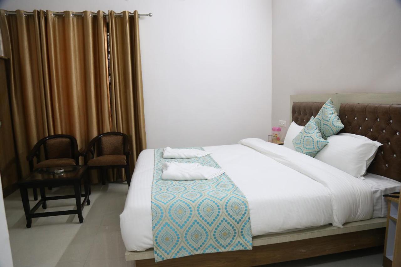 Hotel Yog Tapovan- Rafting Available Rishīkesh Εξωτερικό φωτογραφία